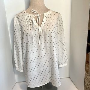 Elle Tie-Front Blouse Cream Size Medium - Pre-loved